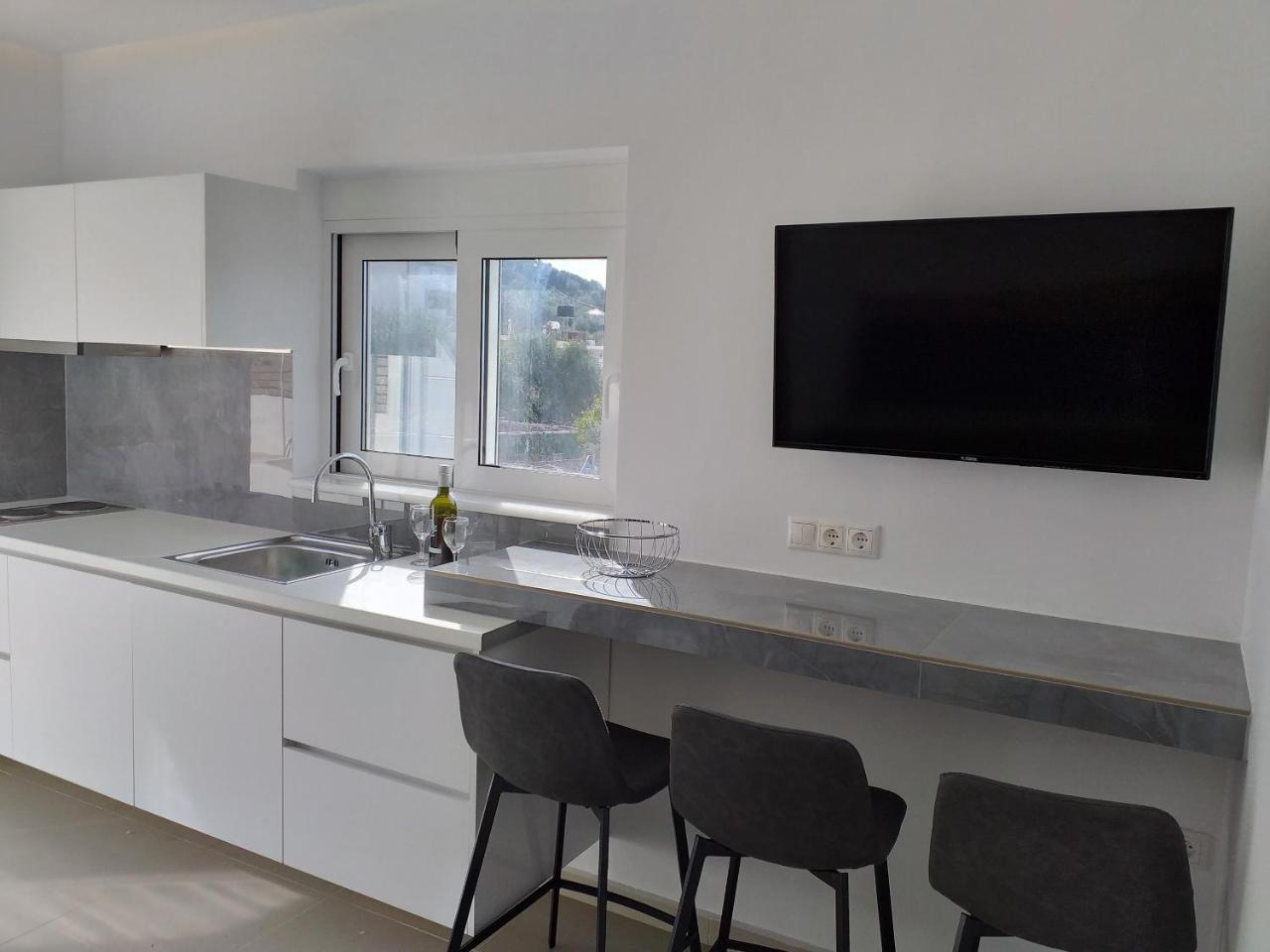Aestas Apartments Agia Marina 외부 사진